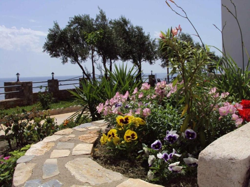 Guesthouse Enastron Chorefton Oda fotoğraf